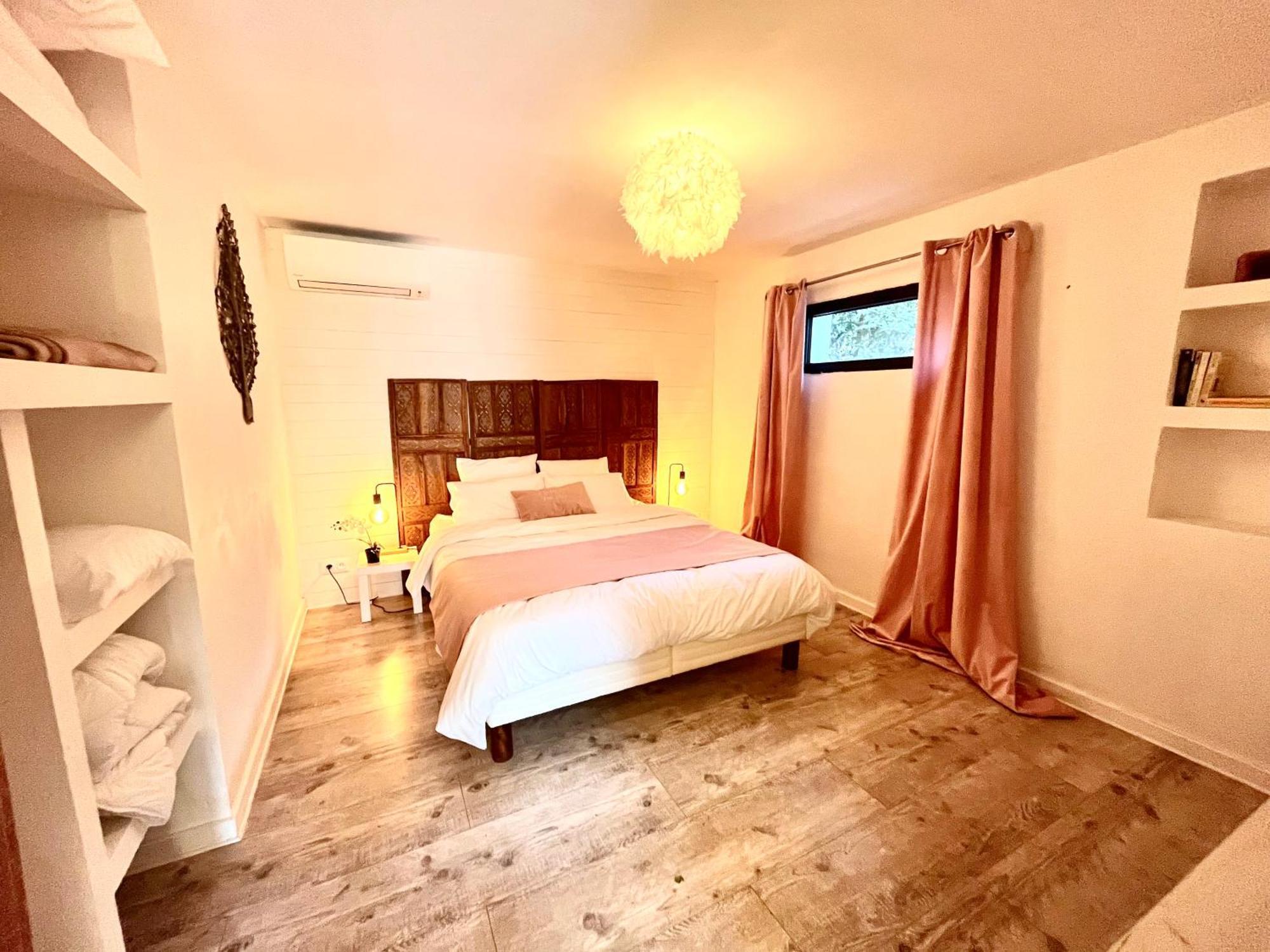 Domaine Colibri En Provence Hotel Pujaut Exterior photo
